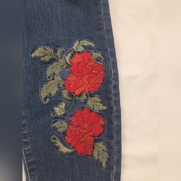 Vintage America Boho Skinny Ankle Denim Jeans Embroidered Flower Size 8/29 - Picture 11 of 13